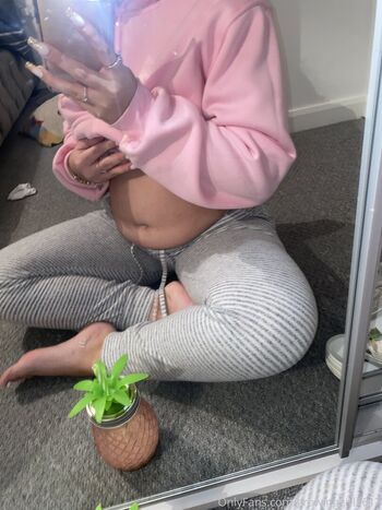 Full leaked Growinggirl private onlyfans photo