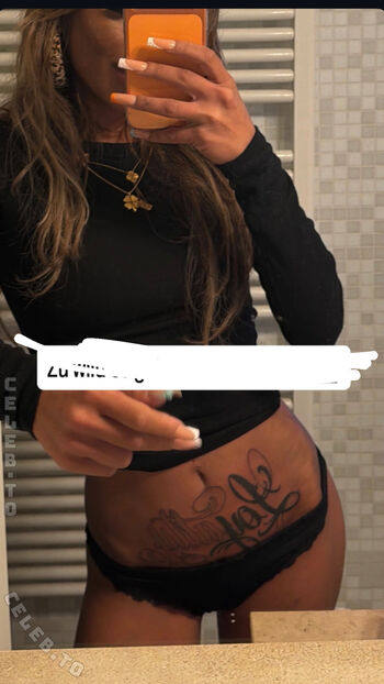 Full leaked Gueloo private onlyfans photo