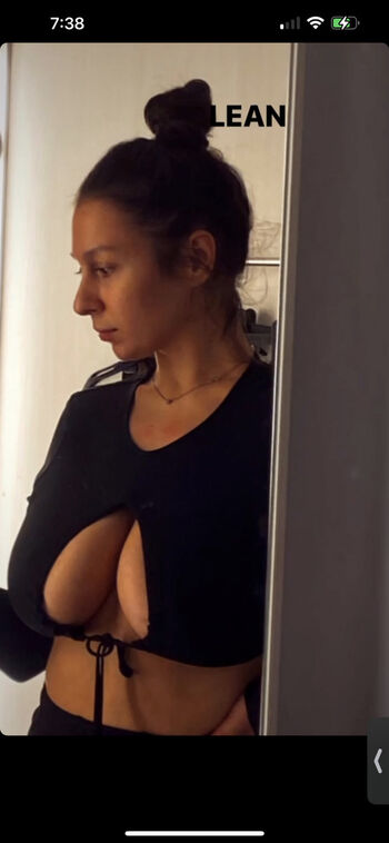 Full leaked Gulia private onlyfans photo