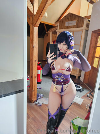 Full leaked Gumihofree  page private onlyfans photo