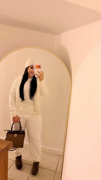 Full leaked Gvargas private onlyfans photo