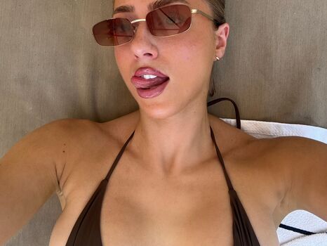 Full leaked Gwendolen raby page private onlyfans photo