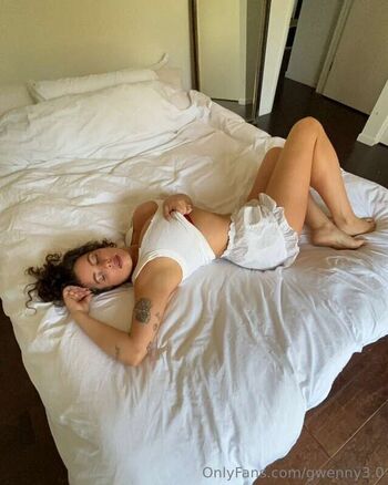 Full leaked Gwenny  page private onlyfans photo