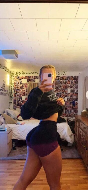 Full leaked Gym booty bubble butts page private onlyfans photo