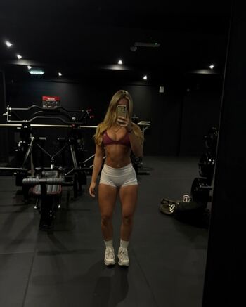 Full leaked Gym booty bubble butts page private onlyfans photo