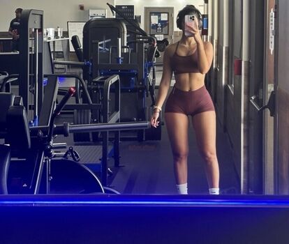 Full leaked Gym booty bubble butts  page private onlyfans photo
