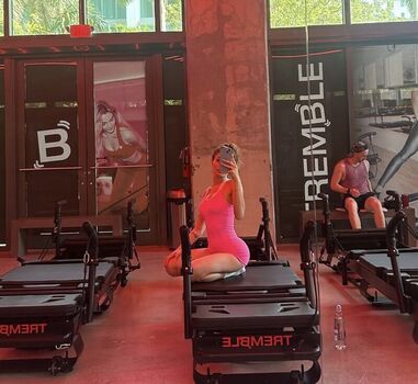 Full leaked Gym booty bubble butts  page private onlyfans photo
