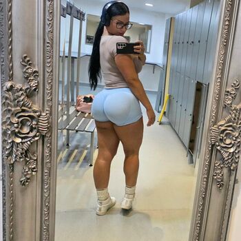 Full leaked Gym booty bubble butts page private onlyfans photo
