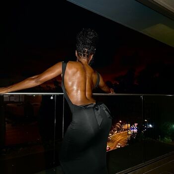 Full leaked Gym booty bubble butts  page private onlyfans photo