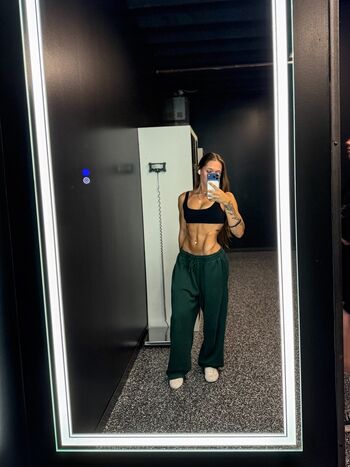 Full leaked Gym booty bubble butts page private onlyfans photo