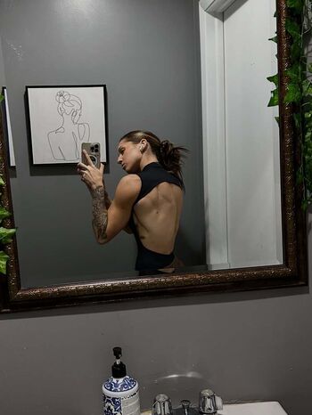 Full leaked Gym booty bubble butts page private onlyfans photo