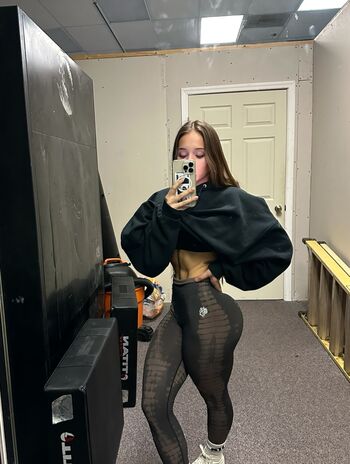 Full leaked Gym booty bubble butts page private onlyfans photo