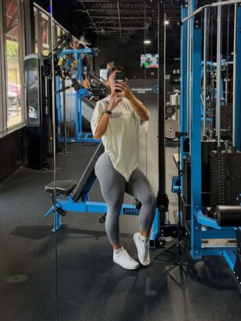 Full leaked Gym booty bubble butts private onlyfans photo