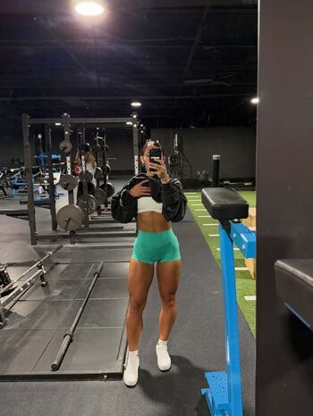 Full leaked Gym booty bubble butts private onlyfans photo