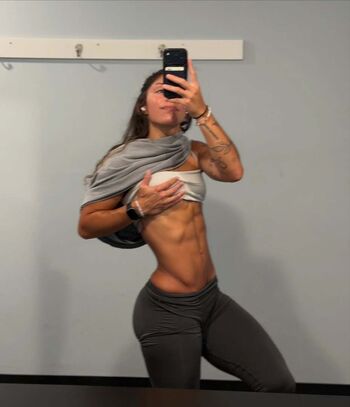 Full leaked Gym booty bubble butts private onlyfans photo