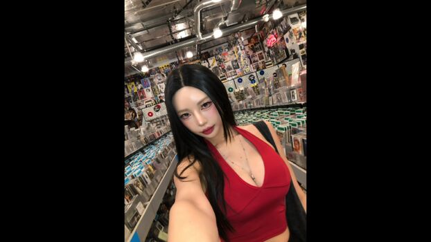 Full leaked H rvn page private onlyfans photo