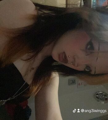 Full leaked Hrteyezz private onlyfans photo