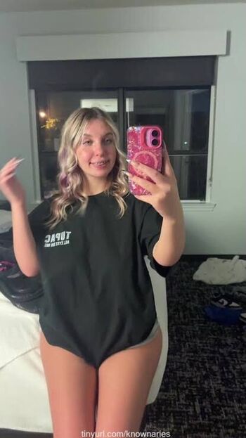 Full leaked Hadly knownaries private onlyfans photo
