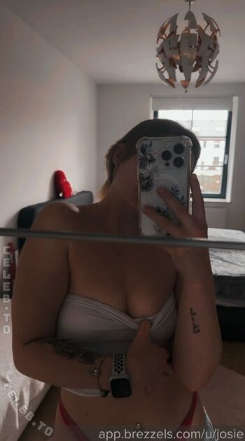 Full leaked Haifischnnikez private onlyfans photo