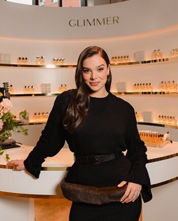 Full leaked Hailee steinfeld  page private onlyfans photo