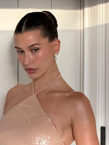 Full leaked Hailey baldwin bieber private onlyfans photo