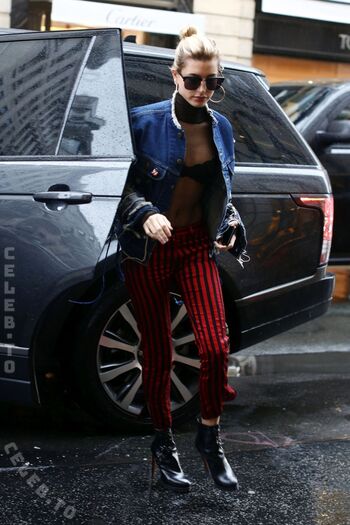 Full leaked Hailey bieber private onlyfans photo