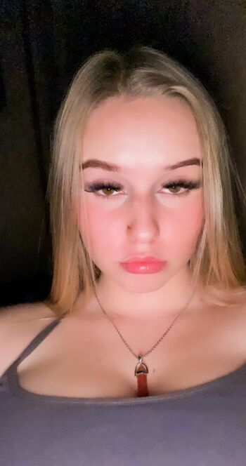 Full leaked Hailey frizzell private onlyfans photo