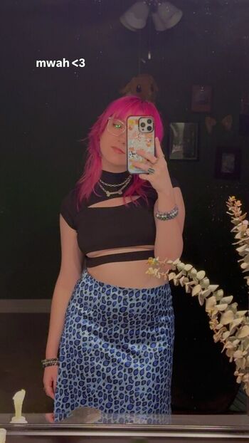 Full leaked Hailey j strader private onlyfans photo