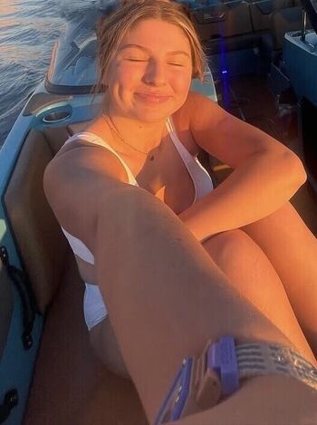 Full leaked Hailey johnson private onlyfans photo