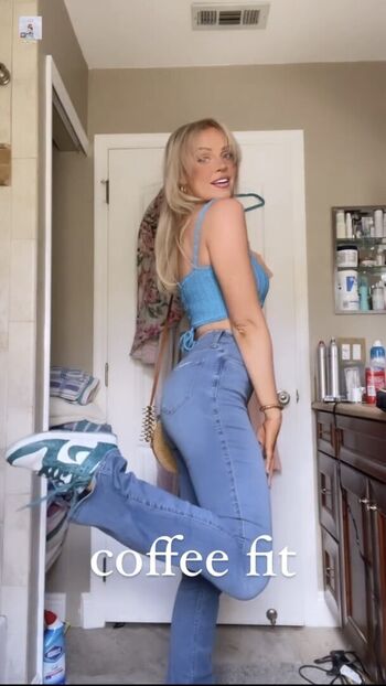 Full leaked Hailey malles private onlyfans photo