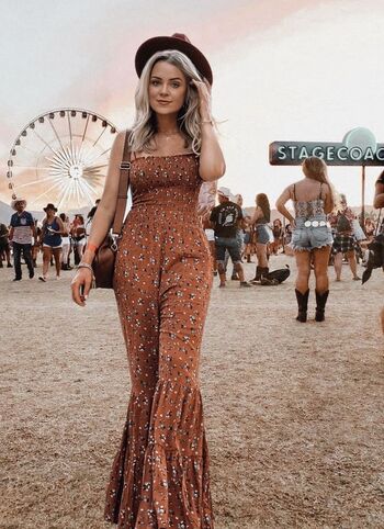 Full leaked Hailey malles private onlyfans photo
