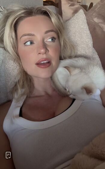 Full leaked Hailey malles page private onlyfans photo