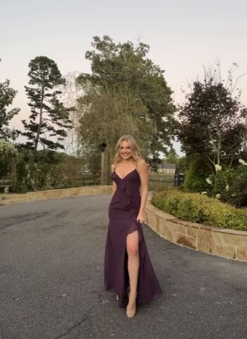 Full leaked Hailey malles page private onlyfans photo