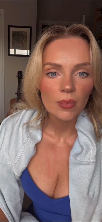 Full leaked Hailey malles page private onlyfans photo