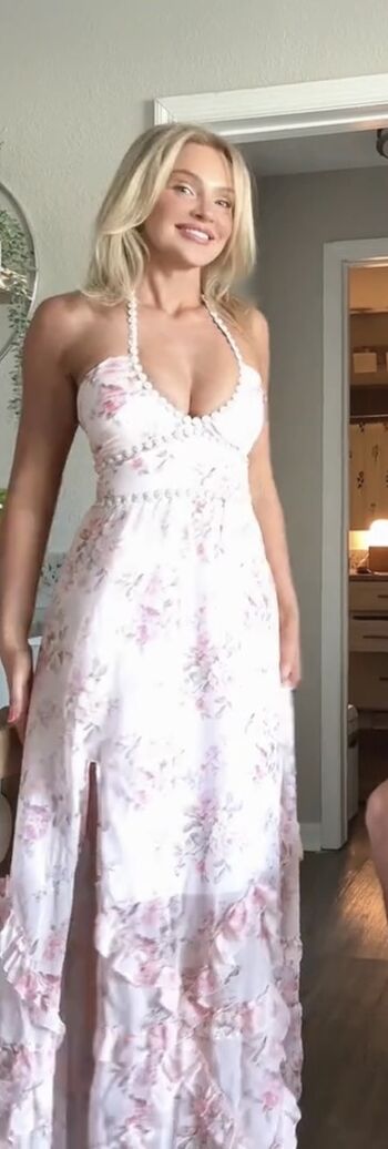 Full leaked Hailey malles page private onlyfans photo
