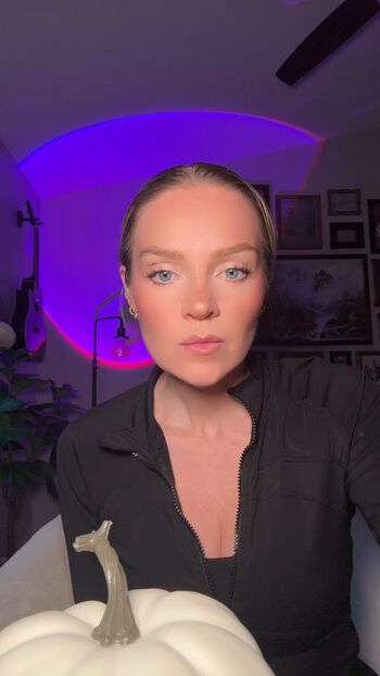Full leaked Hailey malles private onlyfans photo