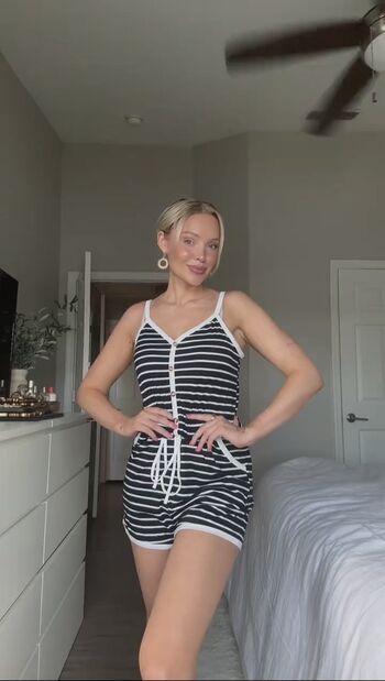 Full leaked Hailey malles private onlyfans photo