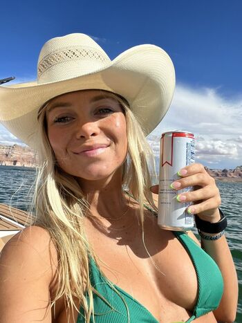 Full leaked Hailey rae ostrom private onlyfans photo