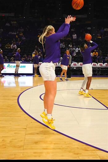 Full leaked Hailey van lith page private onlyfans photo