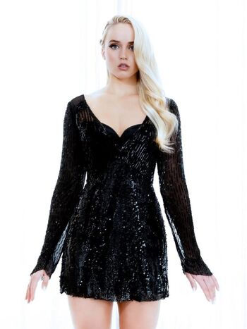 Full leaked Hailey van lith page private onlyfans photo