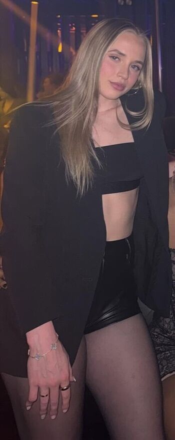 Full leaked Hailey van lith page private onlyfans photo