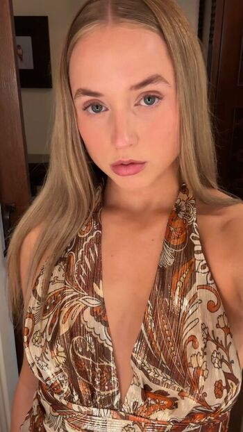 Full leaked Hailey van lith page private onlyfans photo