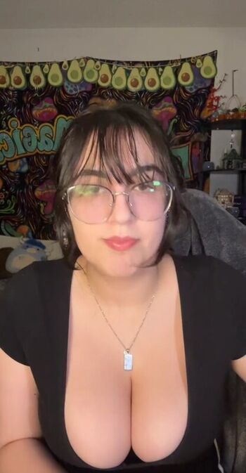 Haileyavocad0