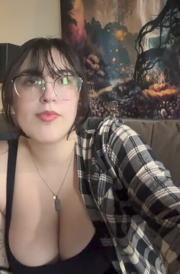 Full leaked Haileyavocad private onlyfans photo
