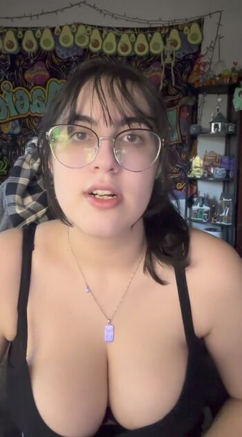 Haileyavocad0