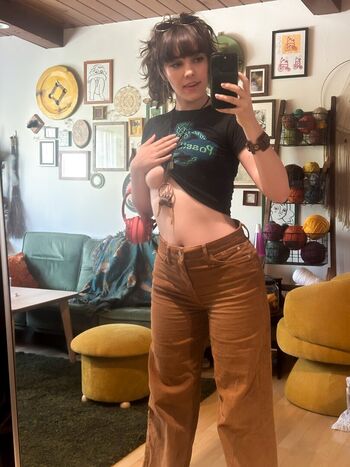 Full leaked Hailie rosie private onlyfans photo