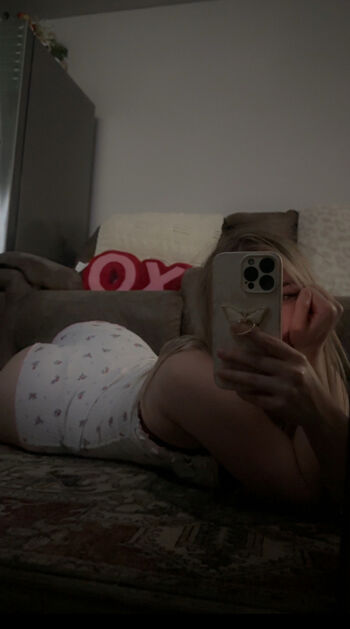 Full leaked Hailsbee  page private onlyfans photo