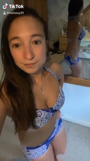 Full leaked Hainesy private onlyfans photo