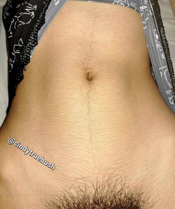 Full leaked Hairy women  page private onlyfans photo