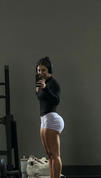 Full leaked Hairyputter private onlyfans photo